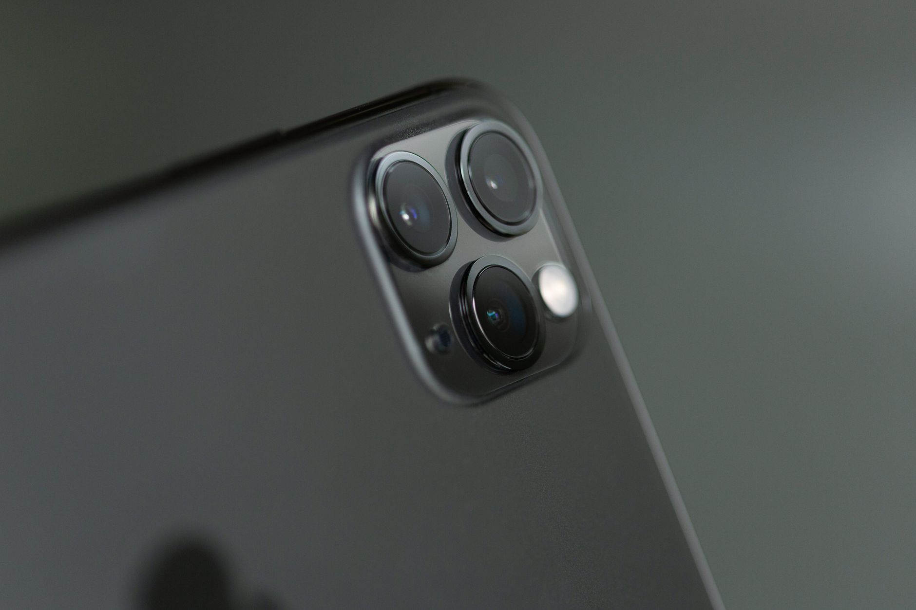 Pro Max Android phone