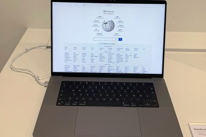 Touchscreen MacBook Pro
